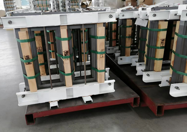 لمینیت ترانسفورماتور نوع غوطه ور در روغن